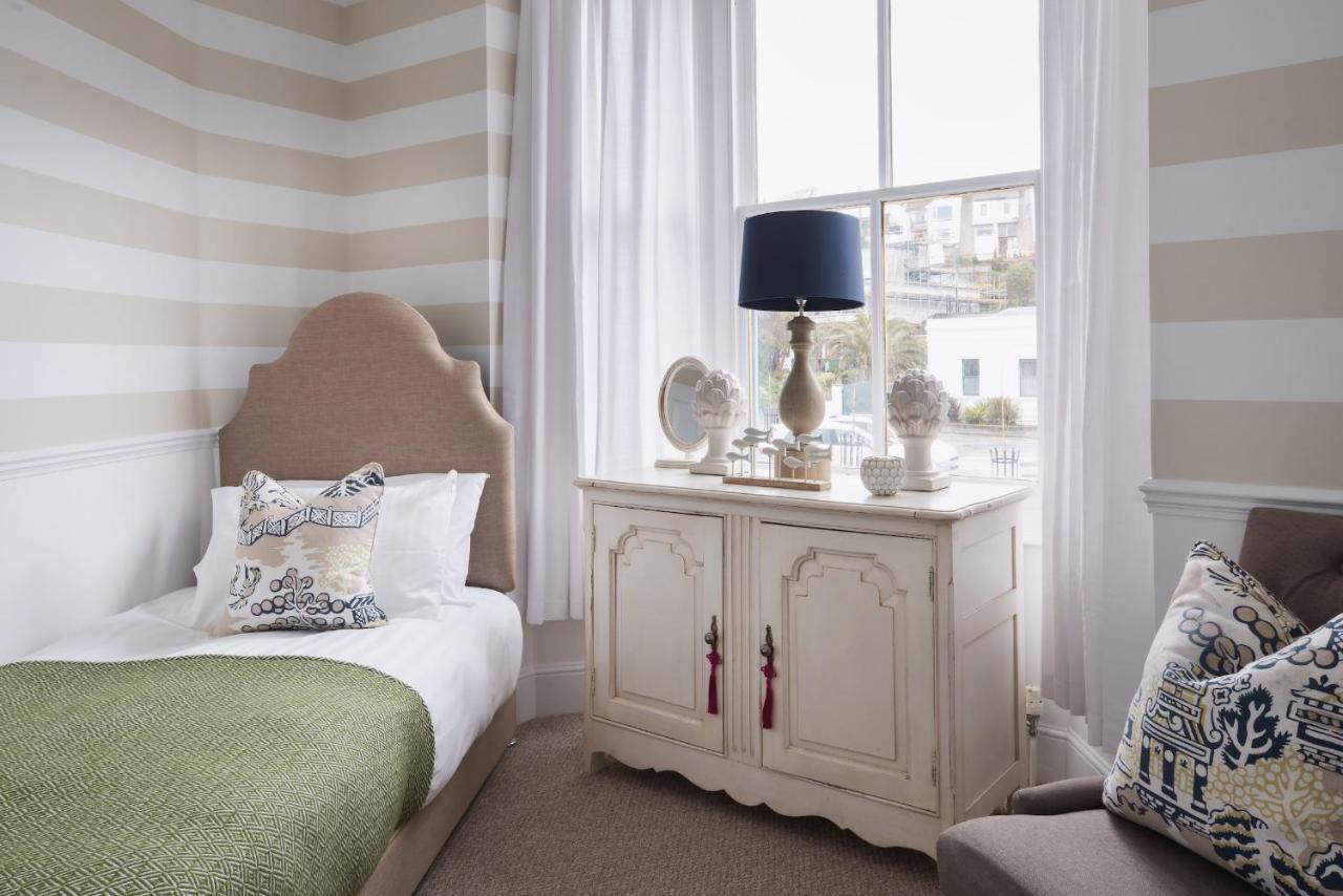 One Sandringham - Boutique Seaside Home In Ilfracombe Exteriör bild